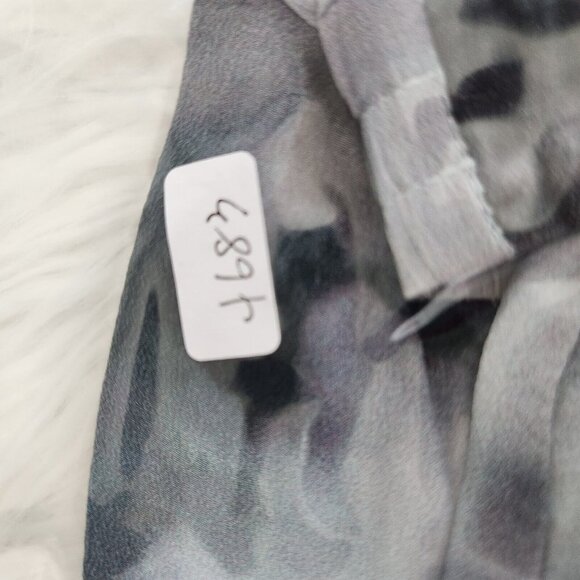 NIQUE 100% Silk Elastic Waist Shorts Size 10 (fits Small) Water color‎ Lined - Picture 12 of 12